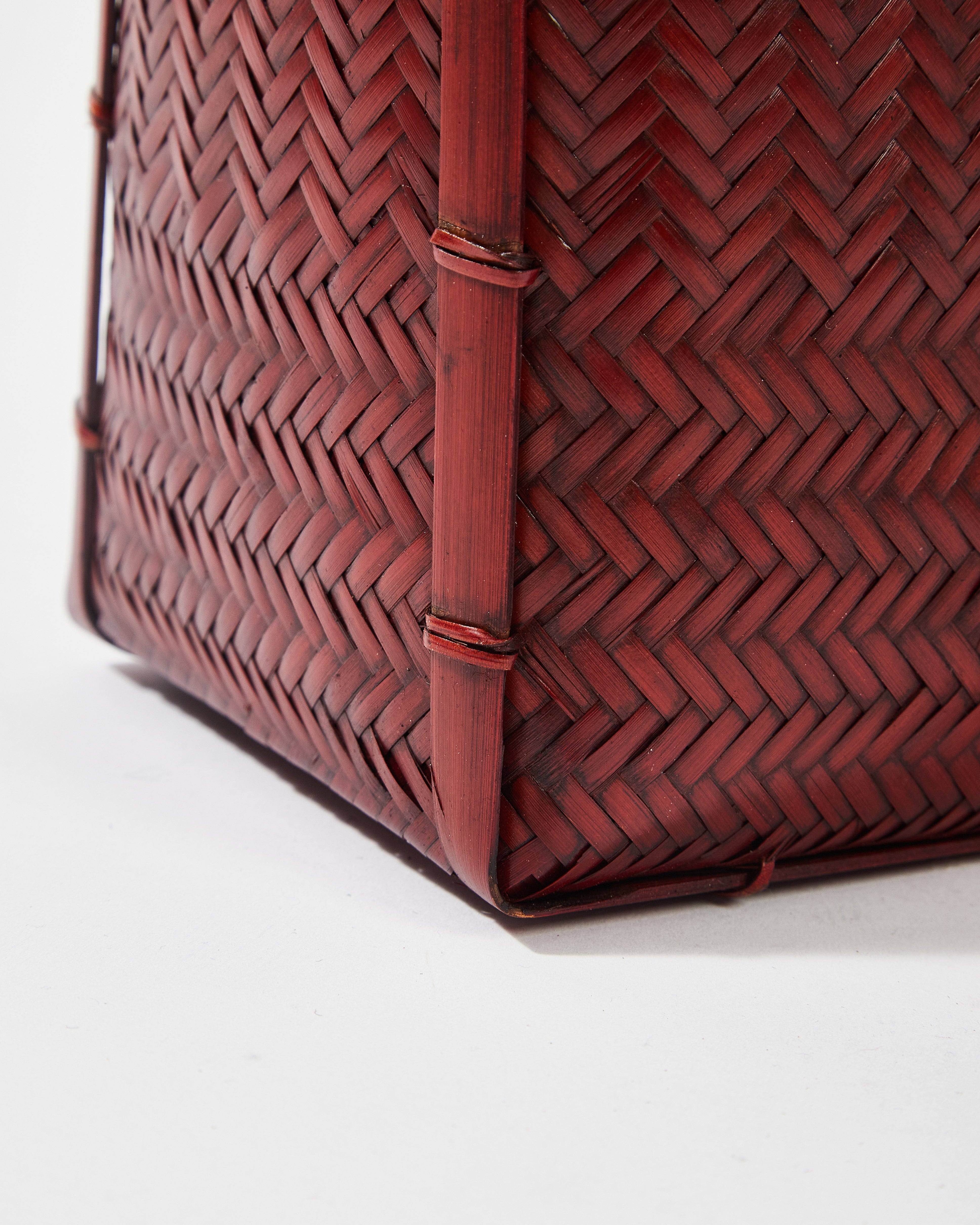 Medium Woven Bamboo Bag with Cotton-Linen Pouch