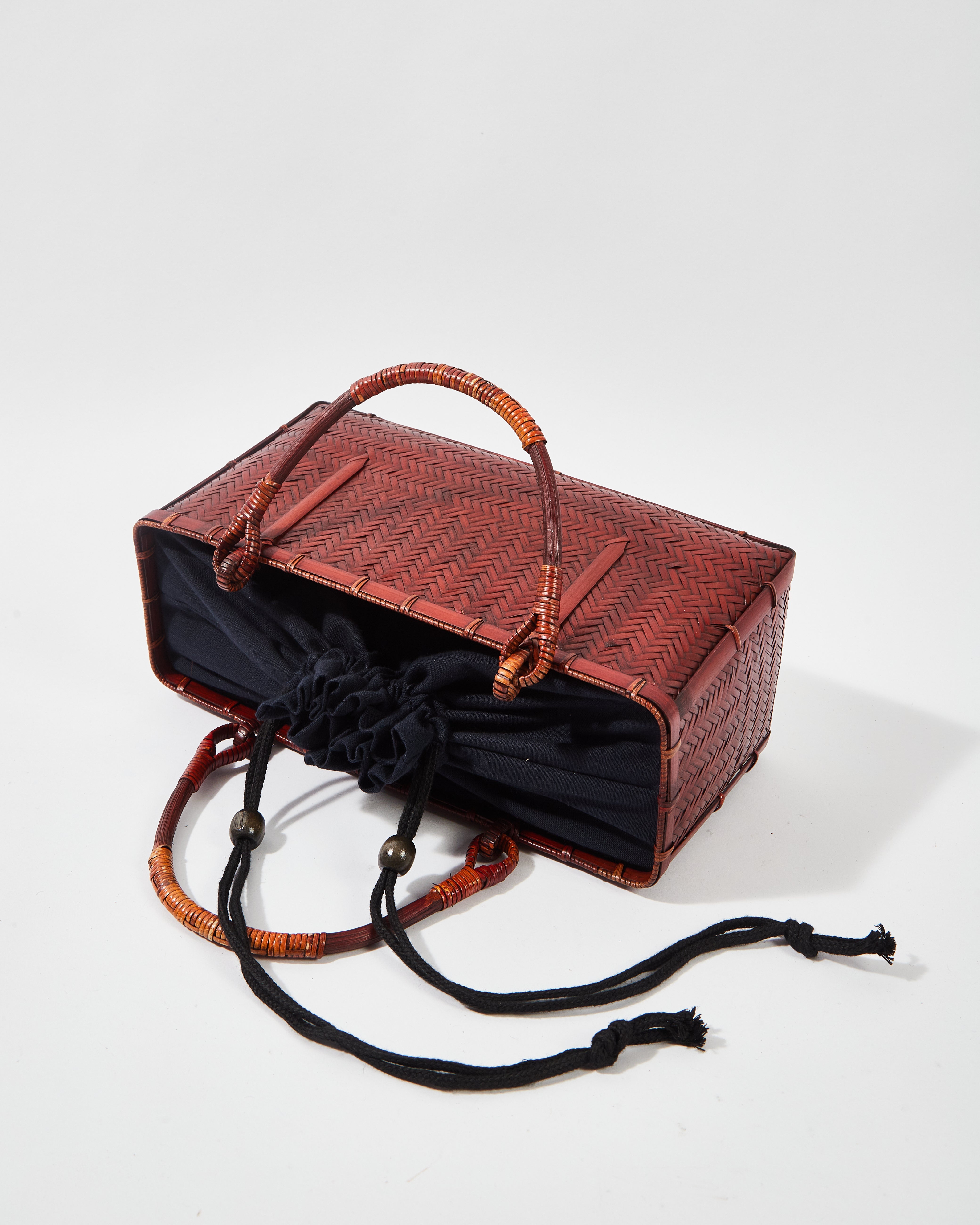 Medium Woven Bamboo Bag with Cotton-Linen Pouch