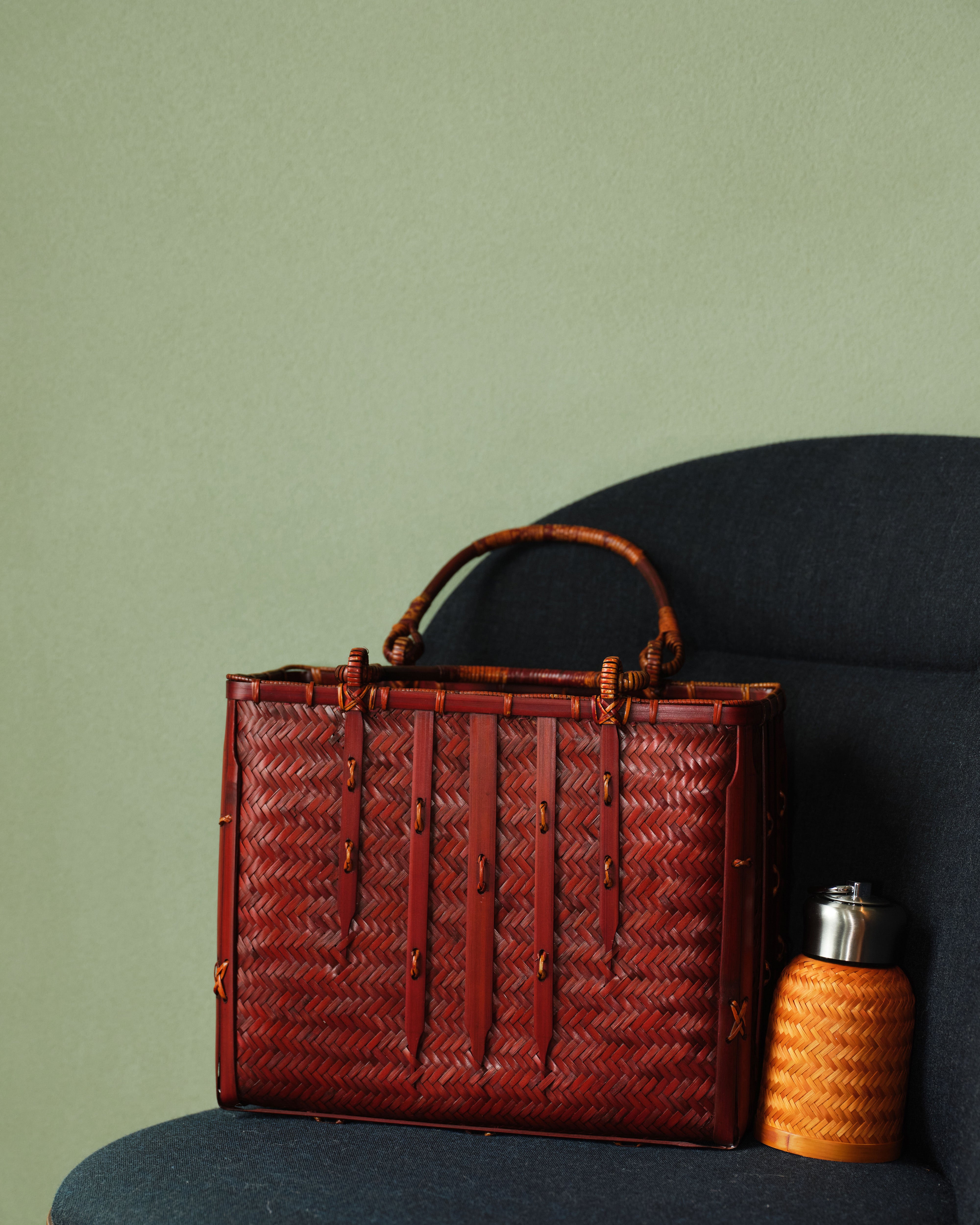 Large Woven Bamboo Bag with Cotton-Linen Pouch