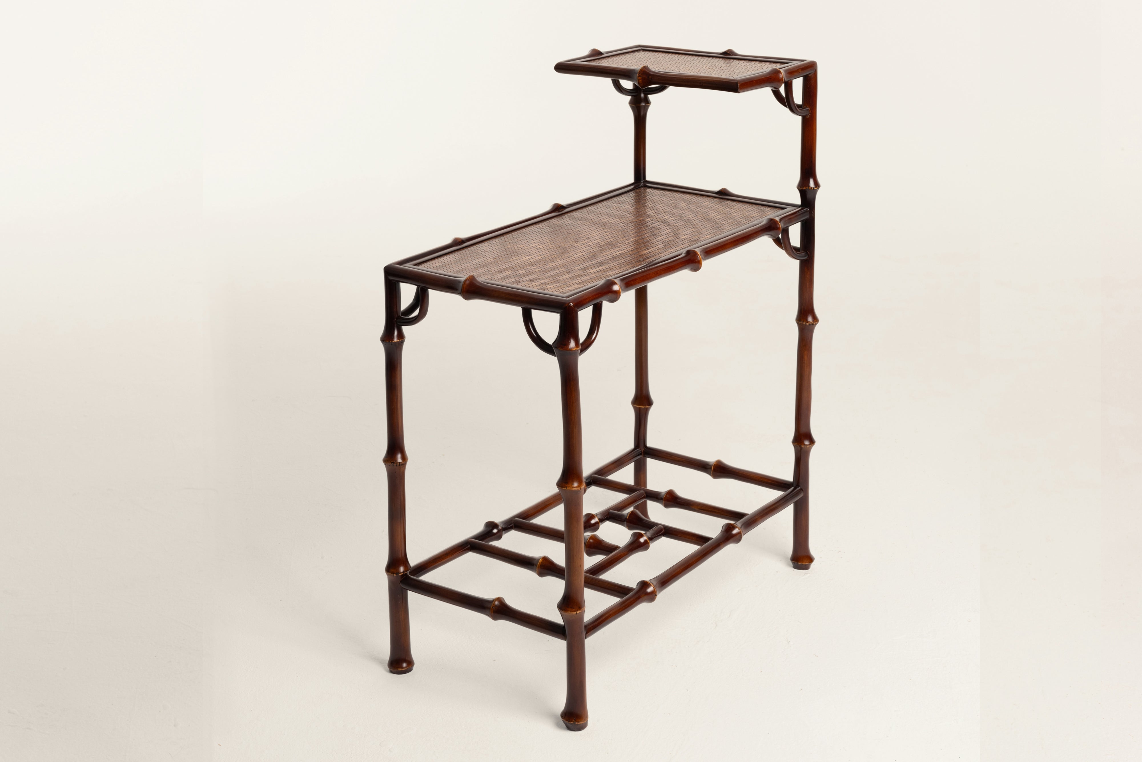 The Story in the Grain: Unpacking the Journey of a LUYI Heirloom Piece - The Ming Console